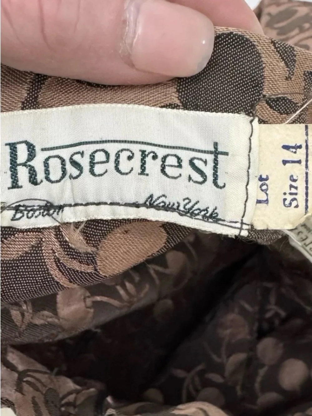 1950’s Vintage Floral Jacquard A-Line Circle Skirt - Rose Brown Cherry Print